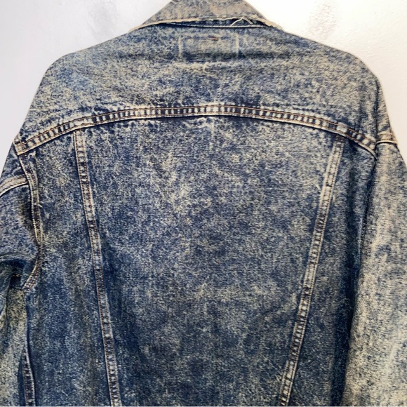 Vintage Levis Denim Trucker Jacket Mens Medium Blue Jean Distressed USA Made - Picture 4 of 16